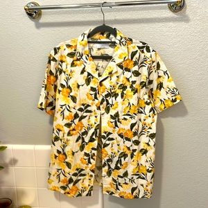 NWT Men’s Small Linen Shirt